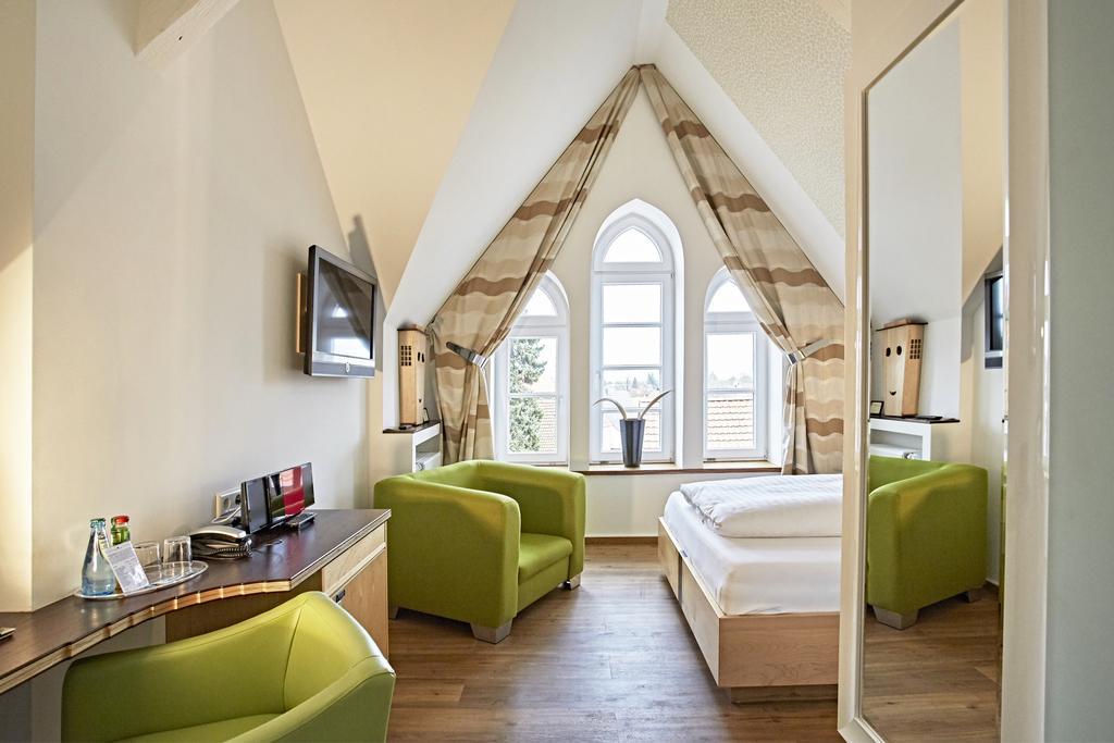 Hotel Zur Wartburg Rheda-Wiedenbrück Exterior foto