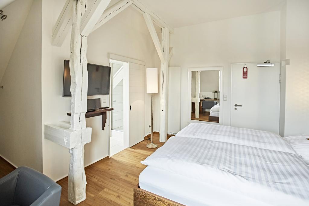 Hotel Zur Wartburg Rheda-Wiedenbrück Exterior foto